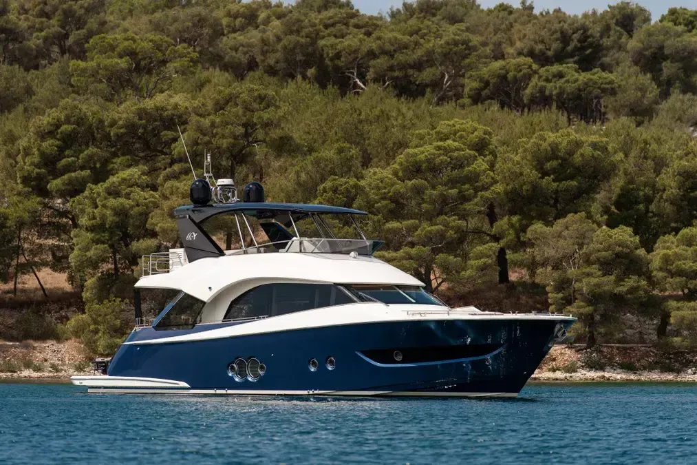 Beneteau Monte Carlo 66 | Five Weeks