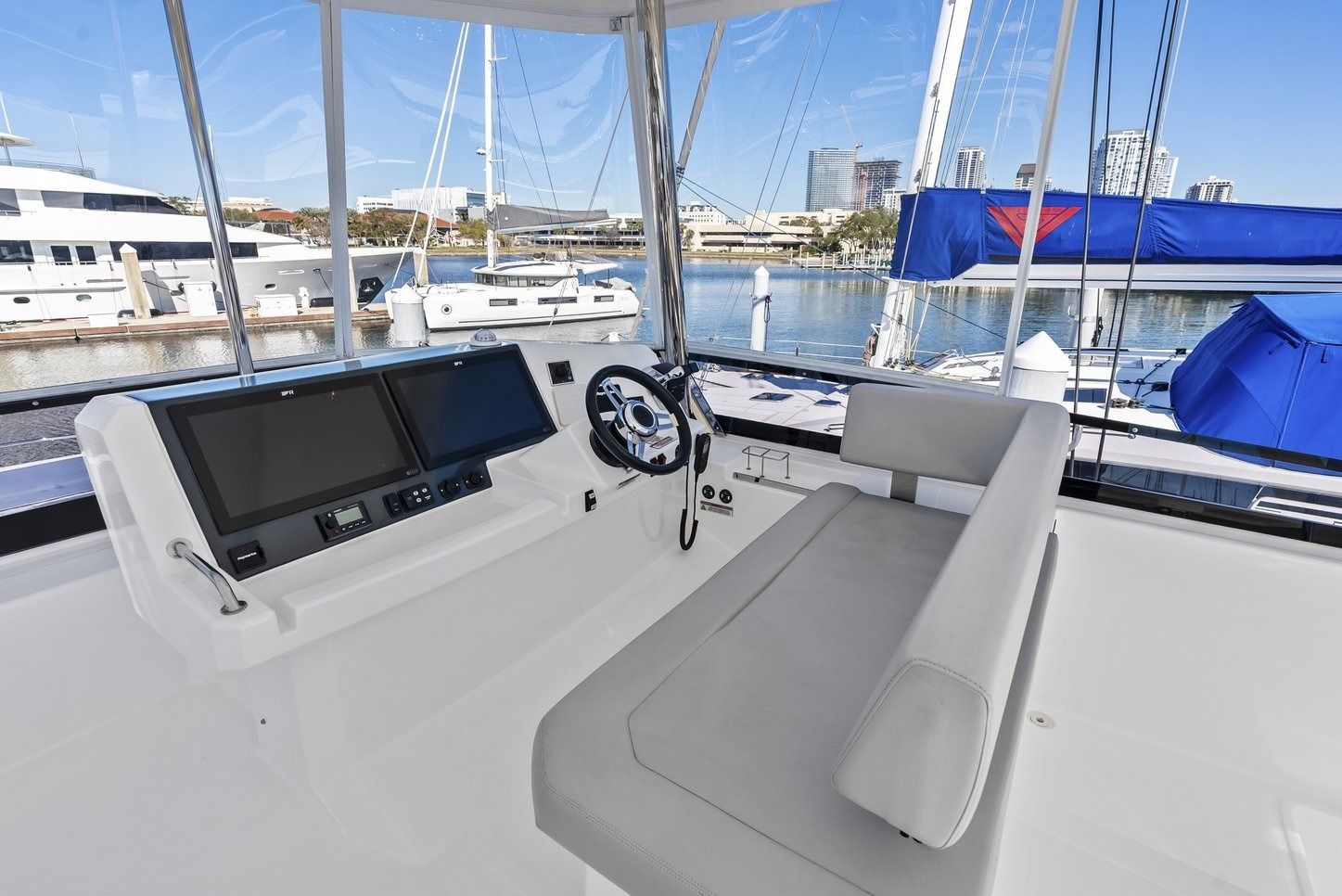 Leopard 53 PC | Nauti Cat