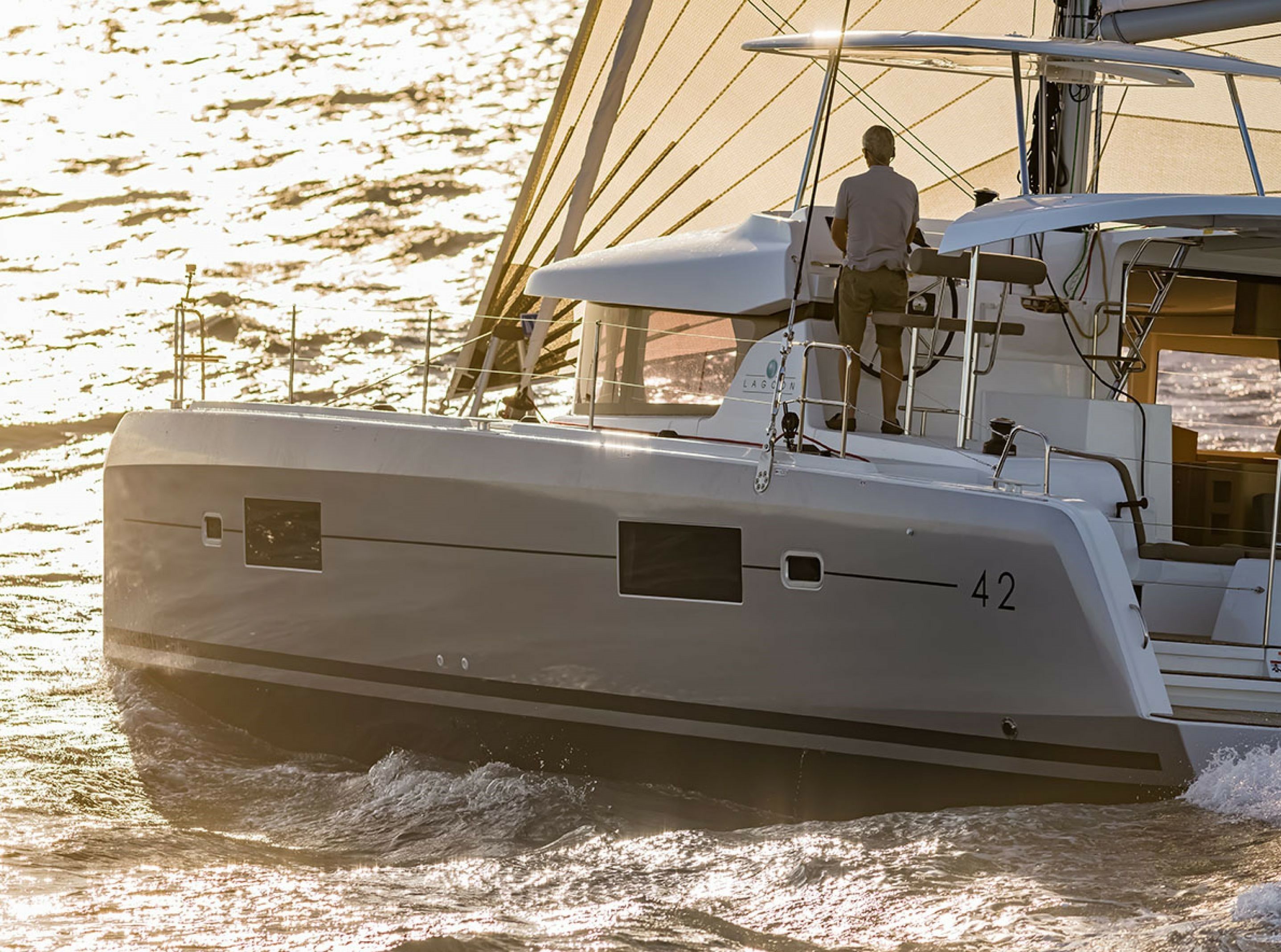 Lagoon 42 | Sunshine