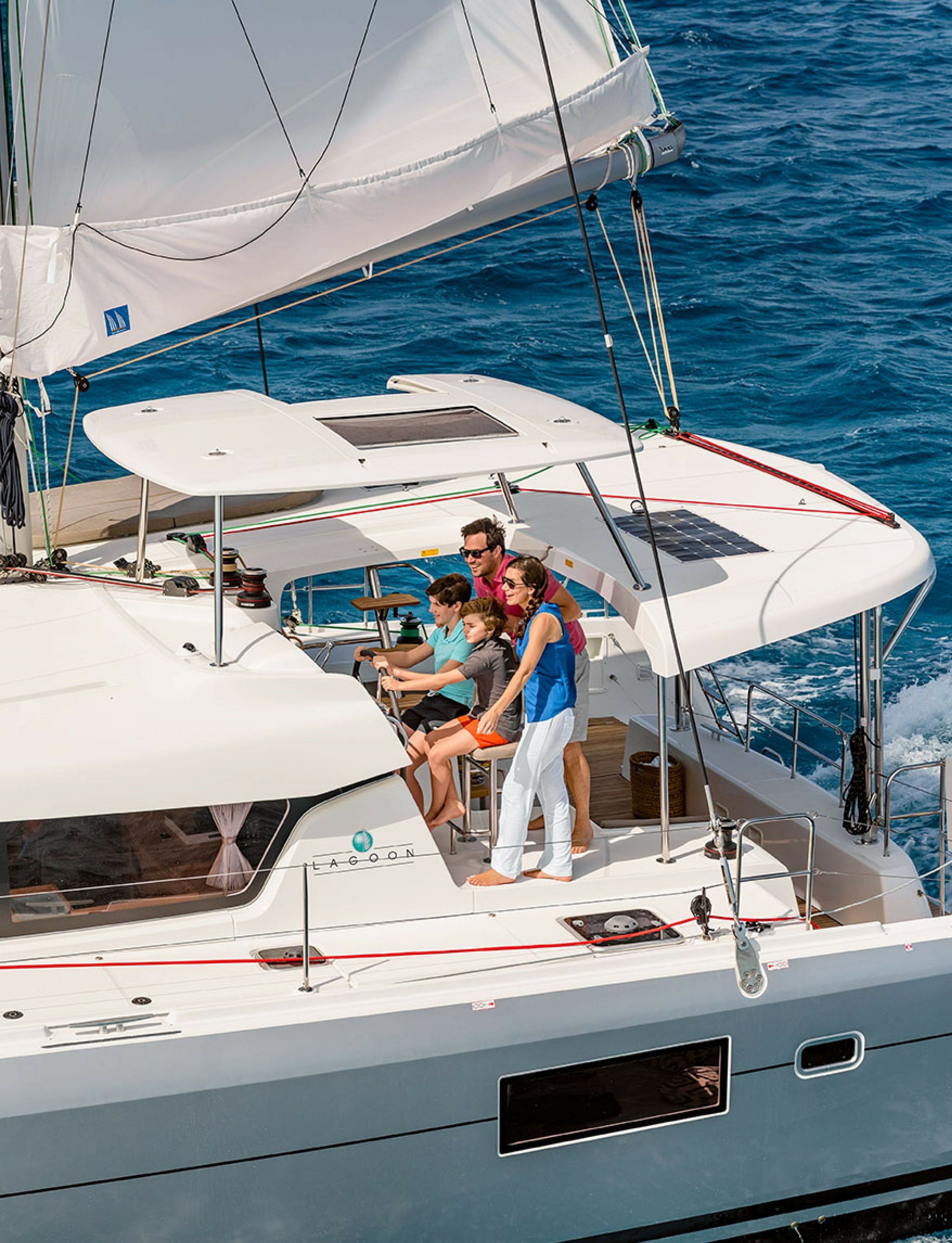 Lagoon 42 | Sunshine