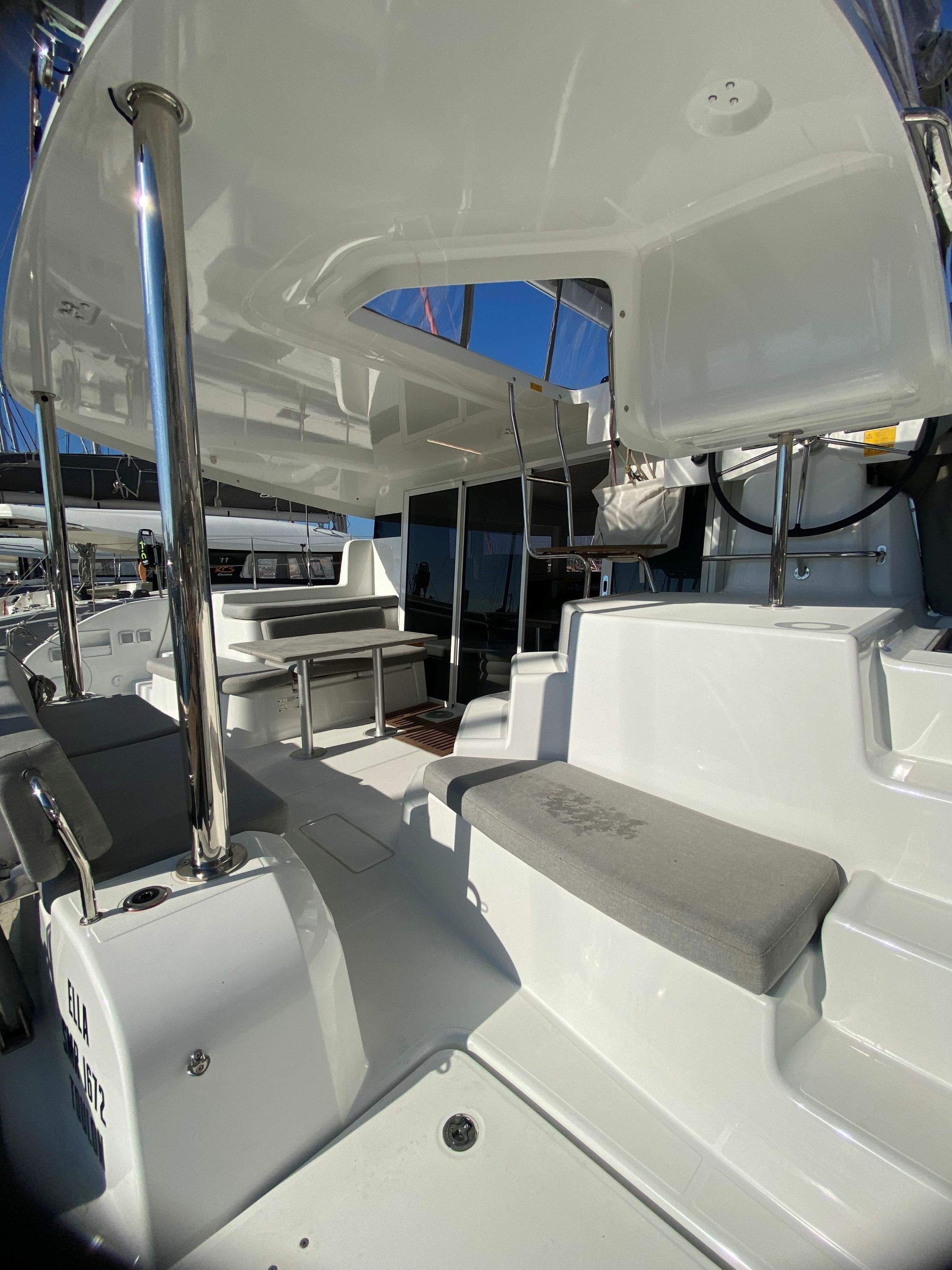 Lagoon 38 | Ella