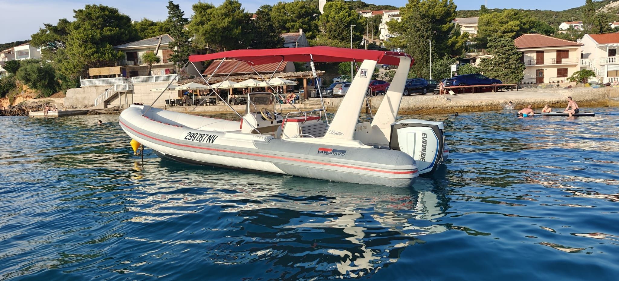 Valiant 750 | 12