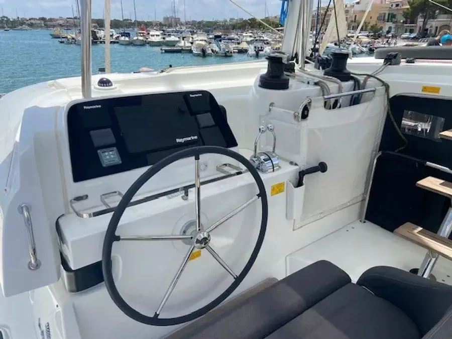 Lagoon 42 | Laurencia