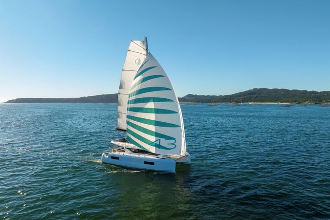 Lagoon 43 | Kolos