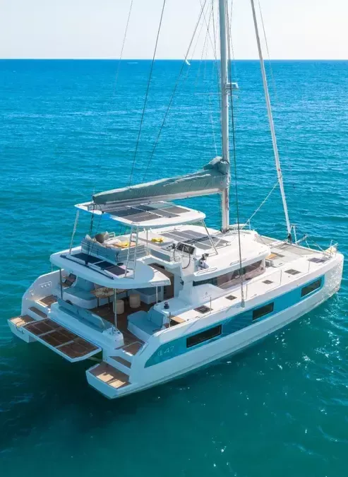 Lagoon 47 | Nava