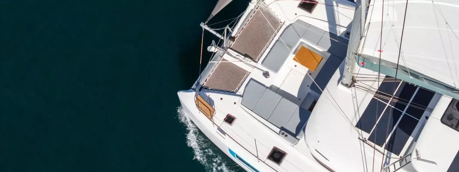 Lagoon 47 | Nava
