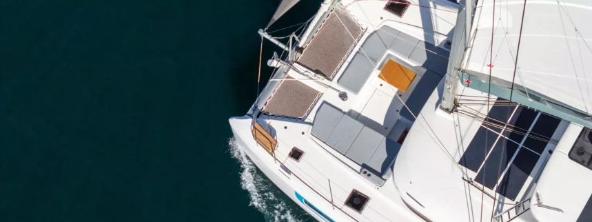 Lagoon 47 | Nava