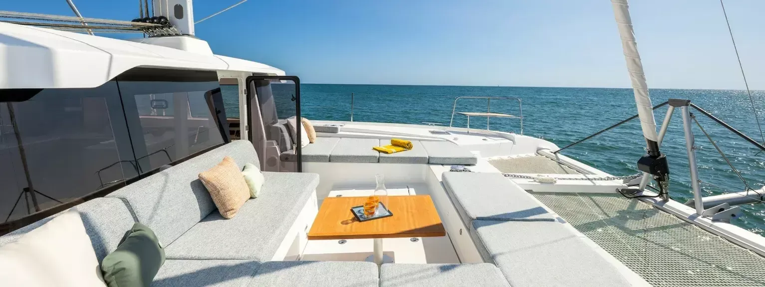 Lagoon 47 | Nava