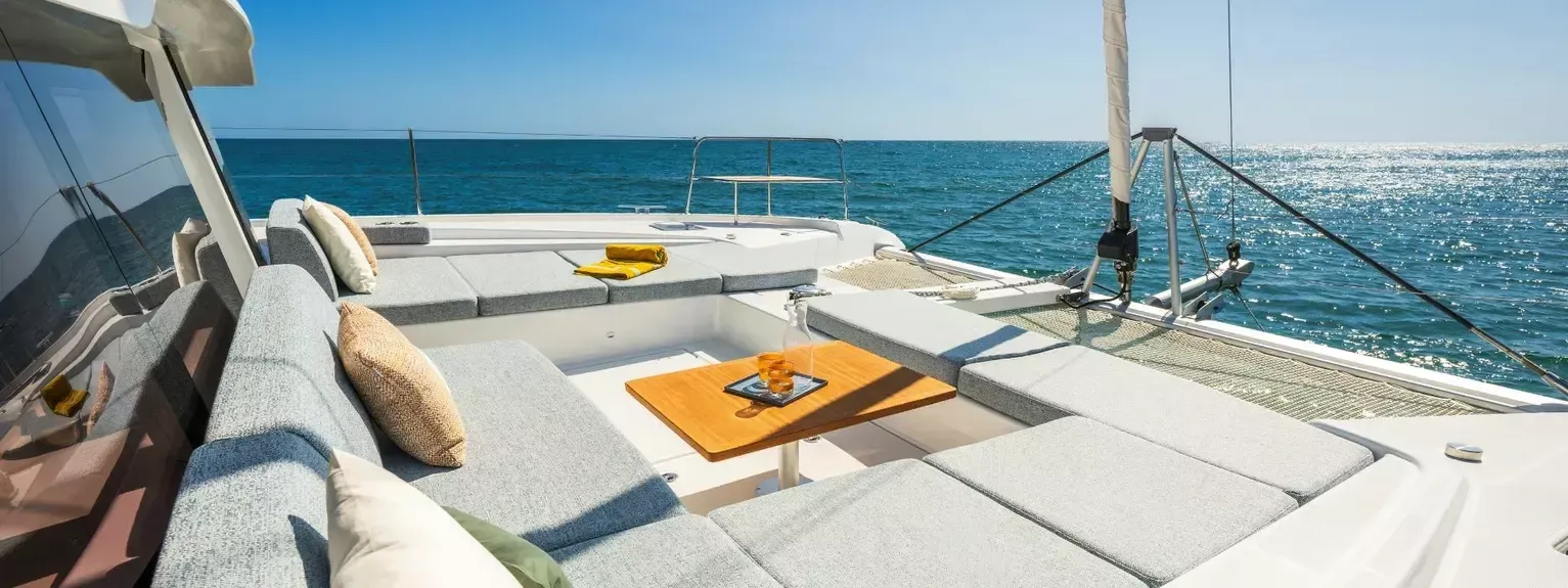 Lagoon 47 | Nava