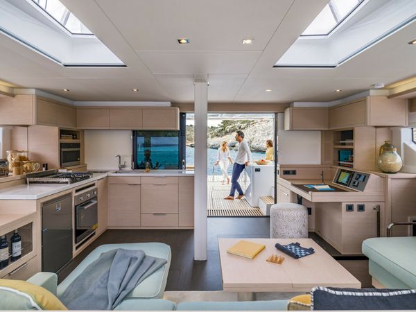 Lagoon 55 | Eterna