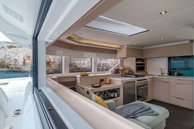 Lagoon 55 | Eterna