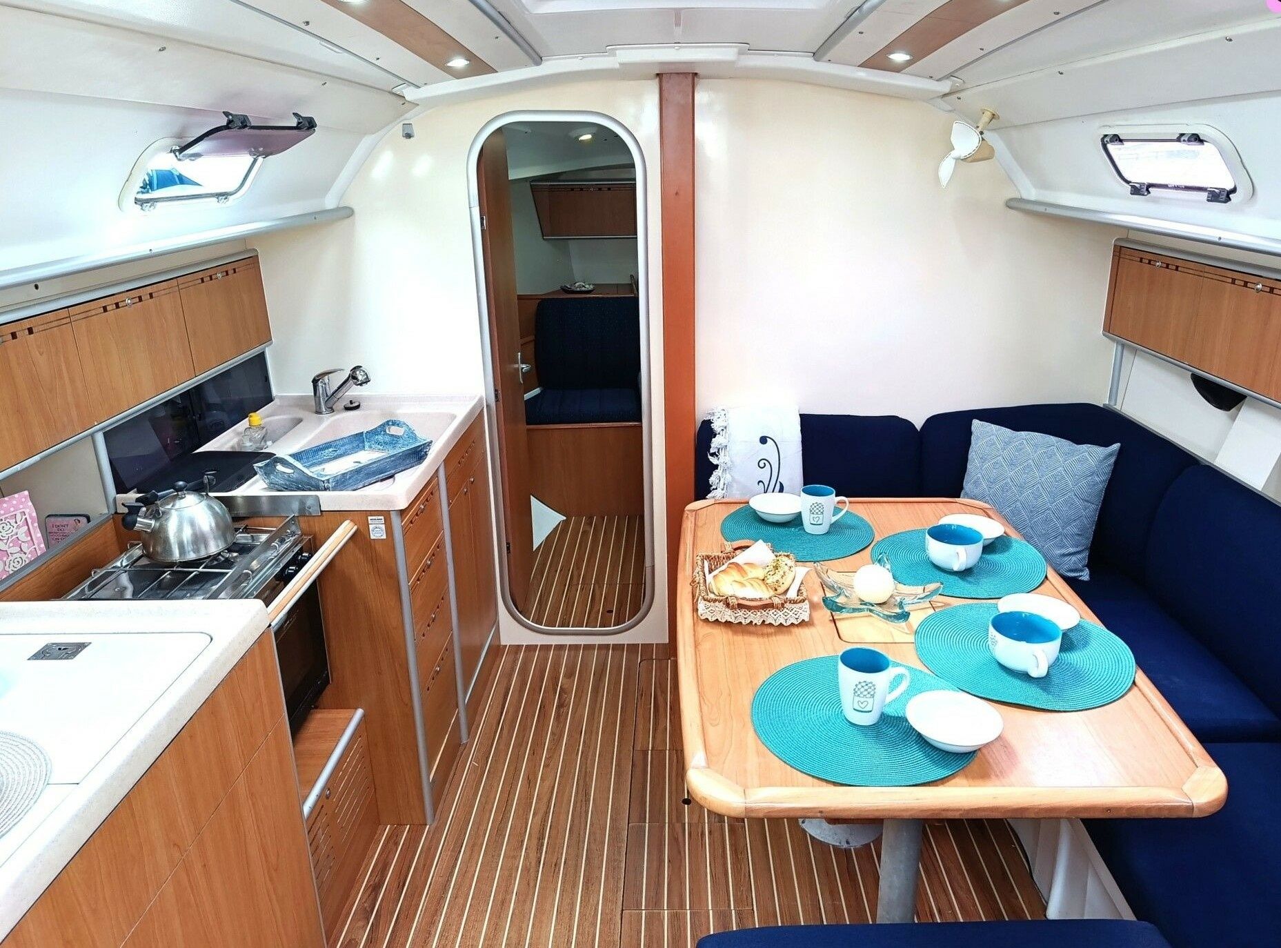 Harmony 38 | Leon