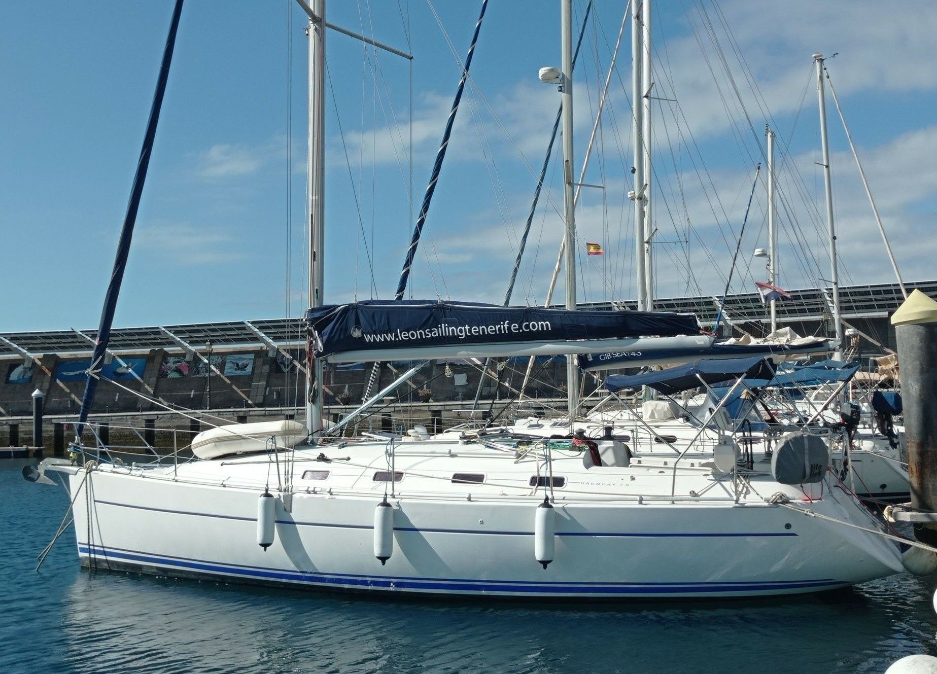 Harmony 38 | Leon