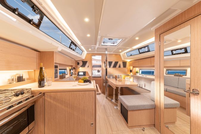 Bavaria C38 | Jet set 6