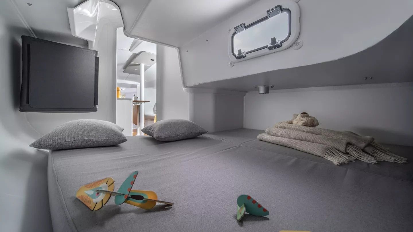Beneteau First 30 | Helios
