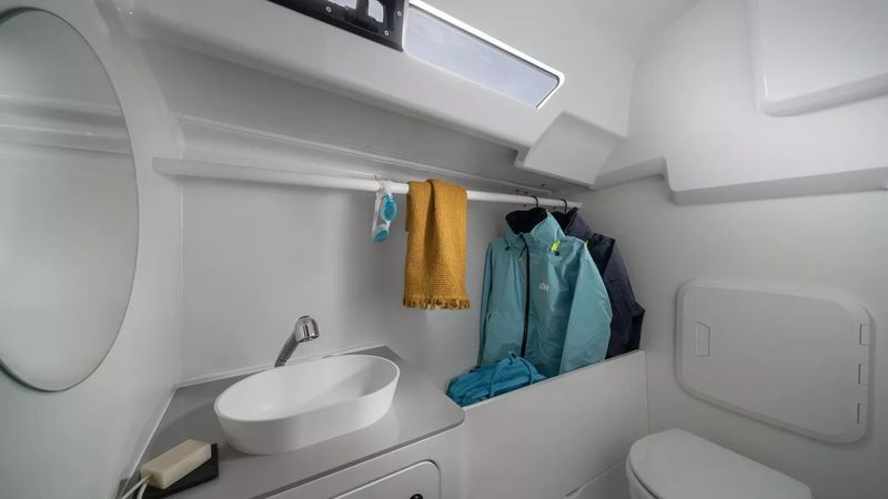 Beneteau First 30 | Helios