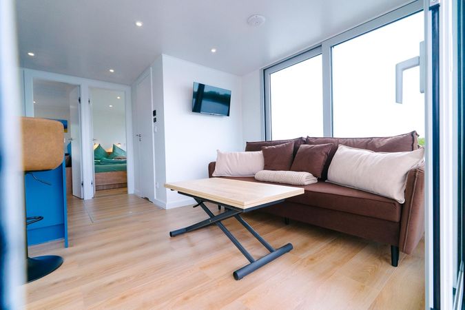 Independent 10 | Aotea
