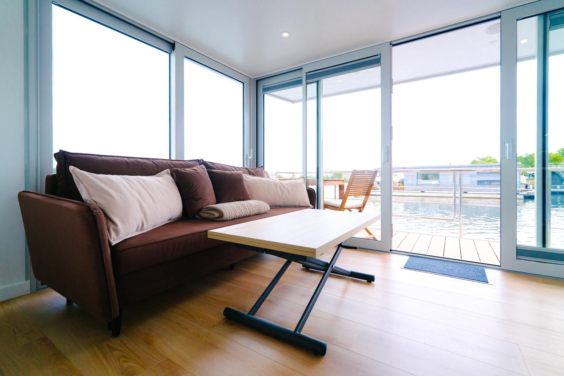Independent 10 | Aotea