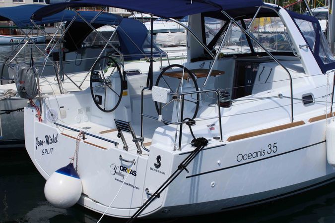 Beneteau Oceanis 35 | Jean Michel