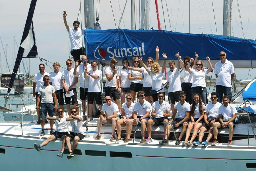 Leopard 42 | Sunsail 23