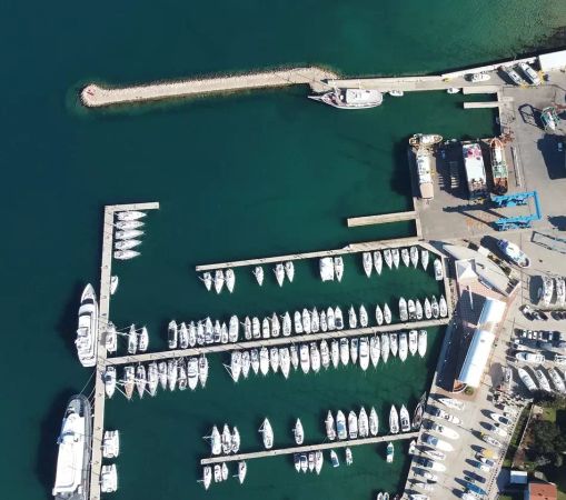 Beneteau Cyclades 39.3 | Helena