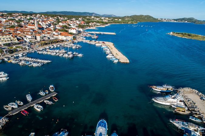 Quicksilver 555 | Quicksilver Commander