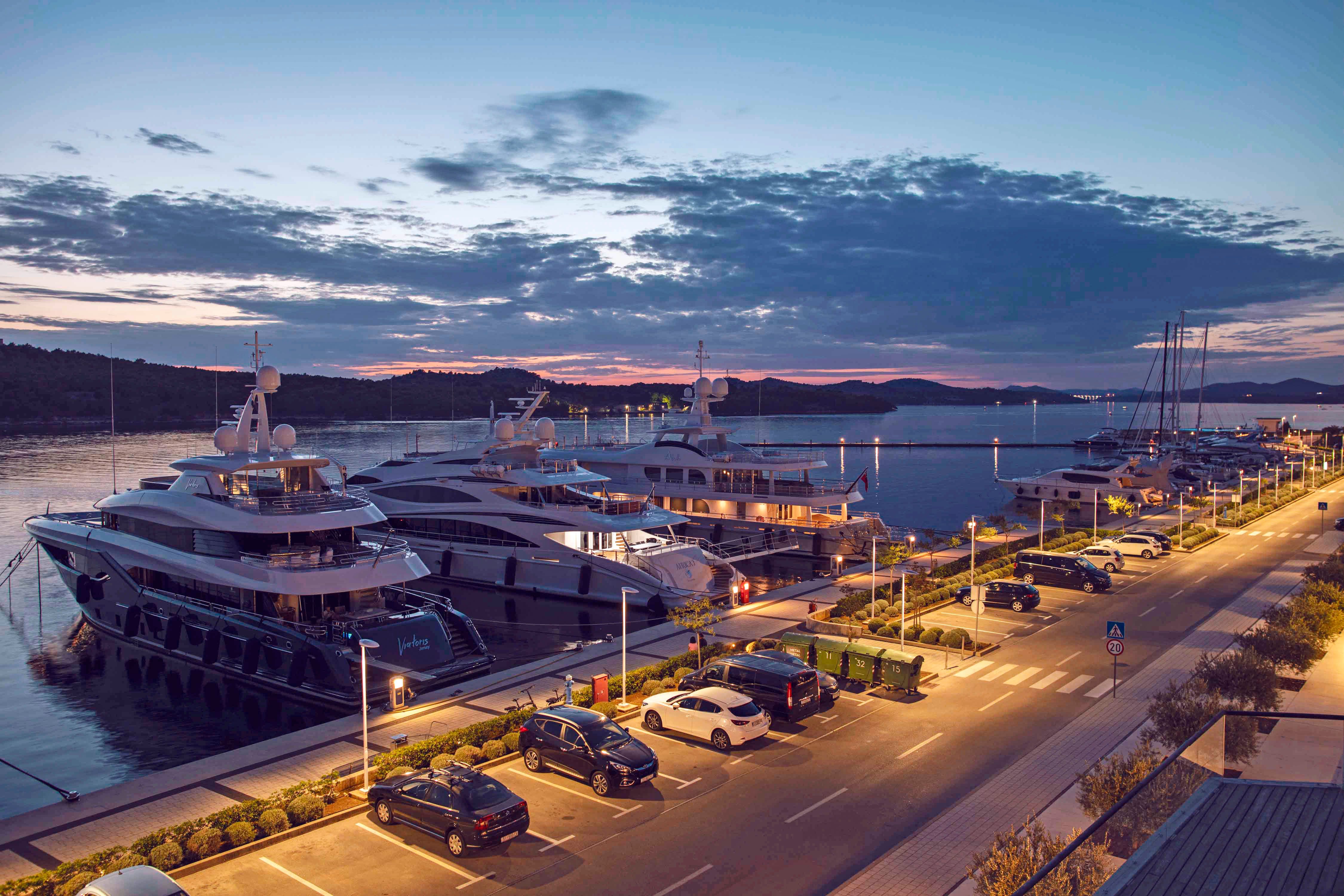 Beneteau Swift Trawler 47 | Ocean dreamer