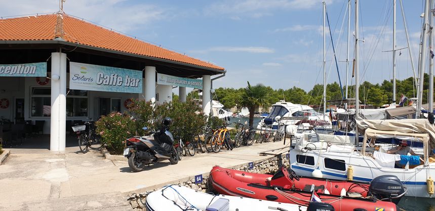 Bayliner 3587 | Bossa Nova