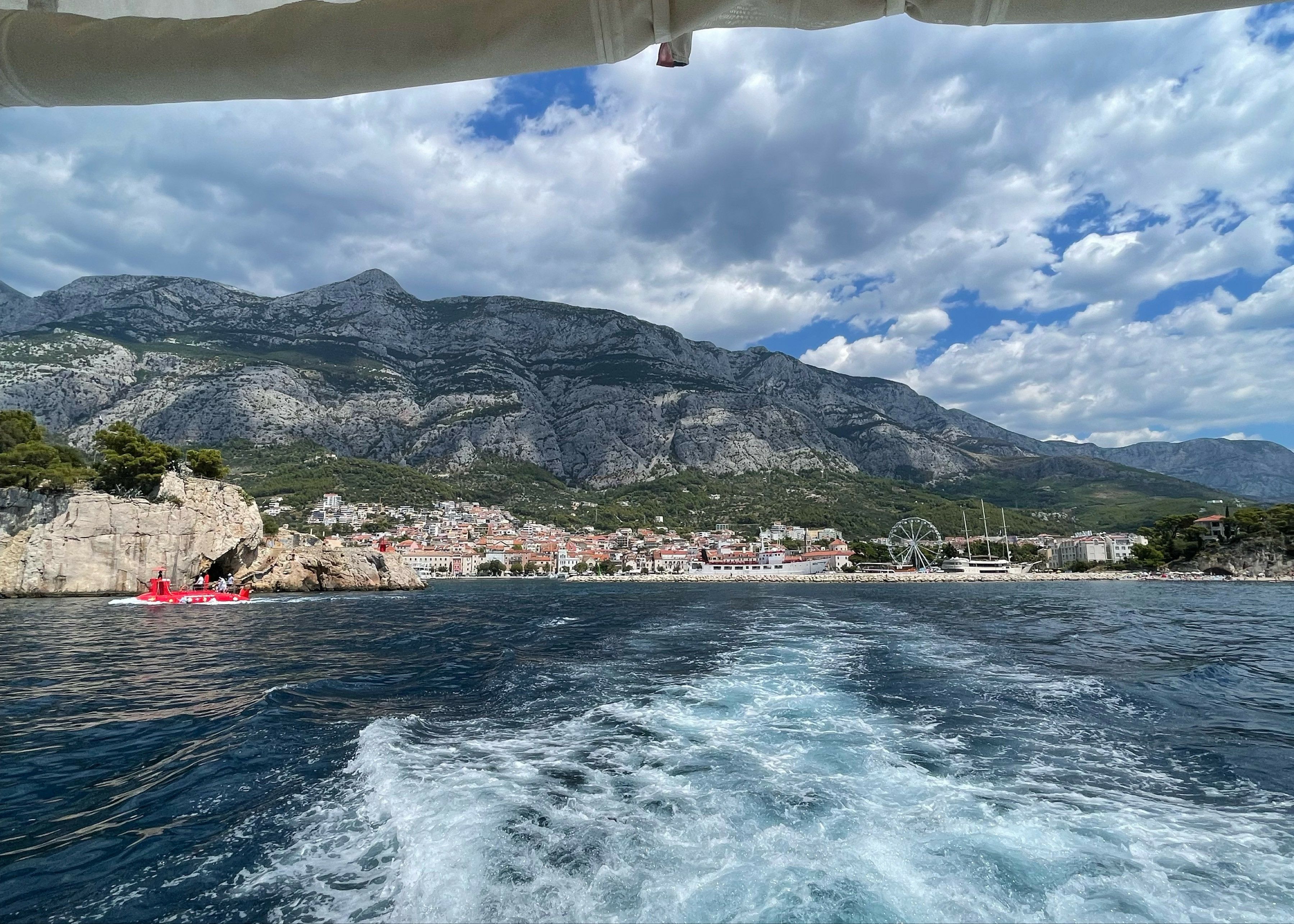 Ferretti Custom Line 112 | Acceptus