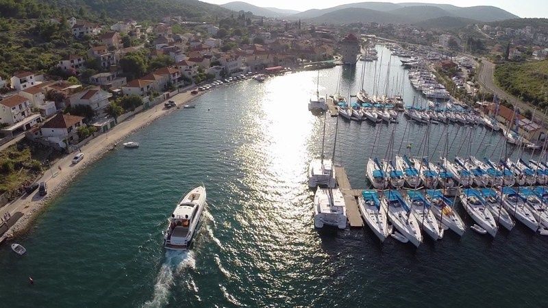 Dufour 44 | Sunsail 24