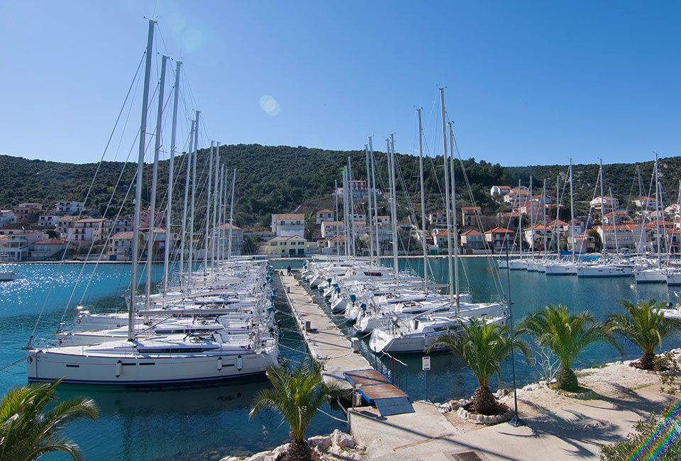 Quicksilver 605 | Active Open