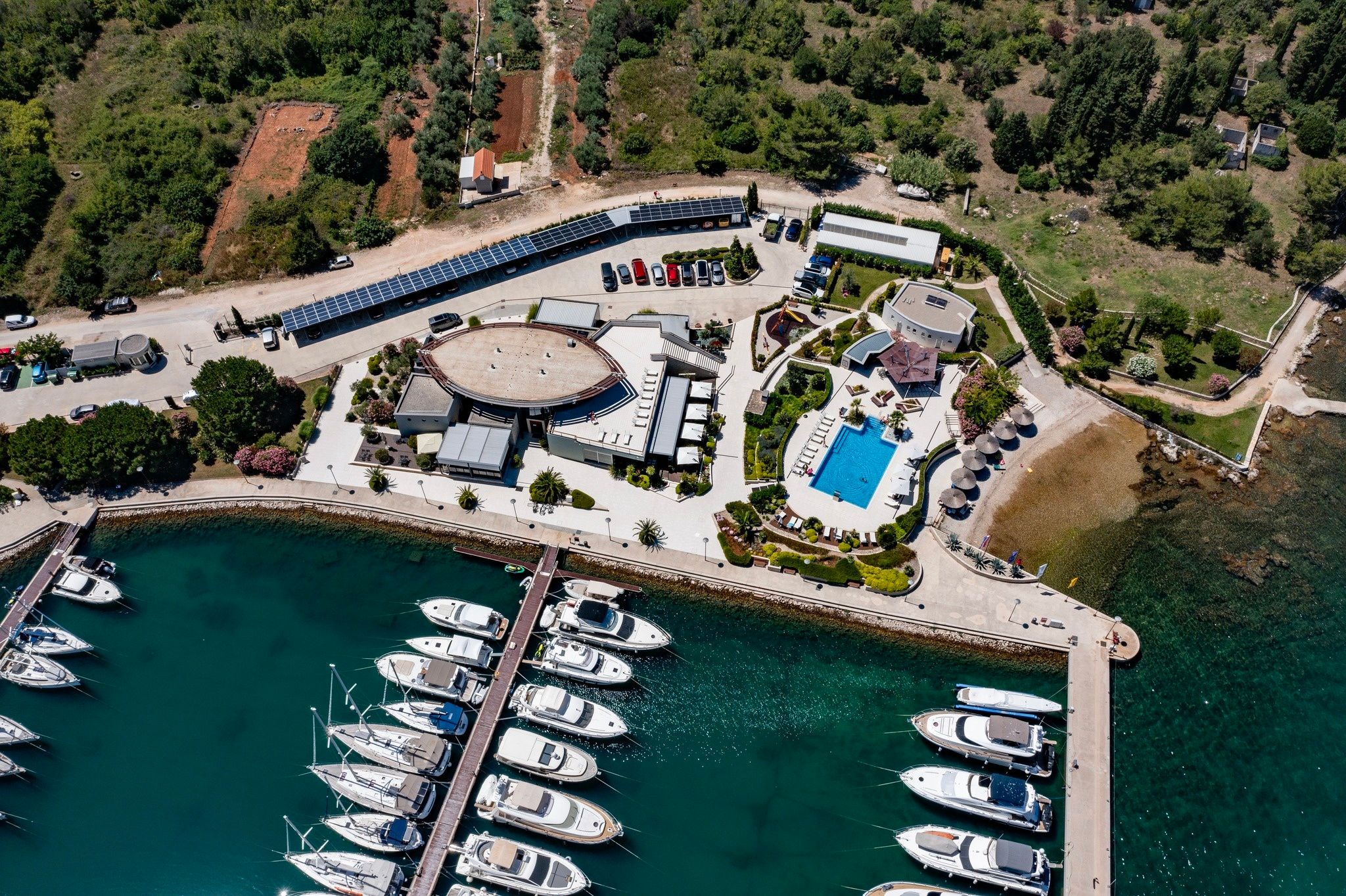 Quicksilver 555 Open | Wave