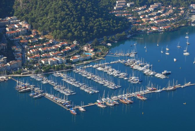 Lagoon 46 | Blue Dream 48