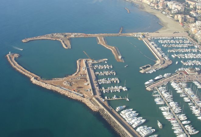 Blu Martin 58 | Lady R