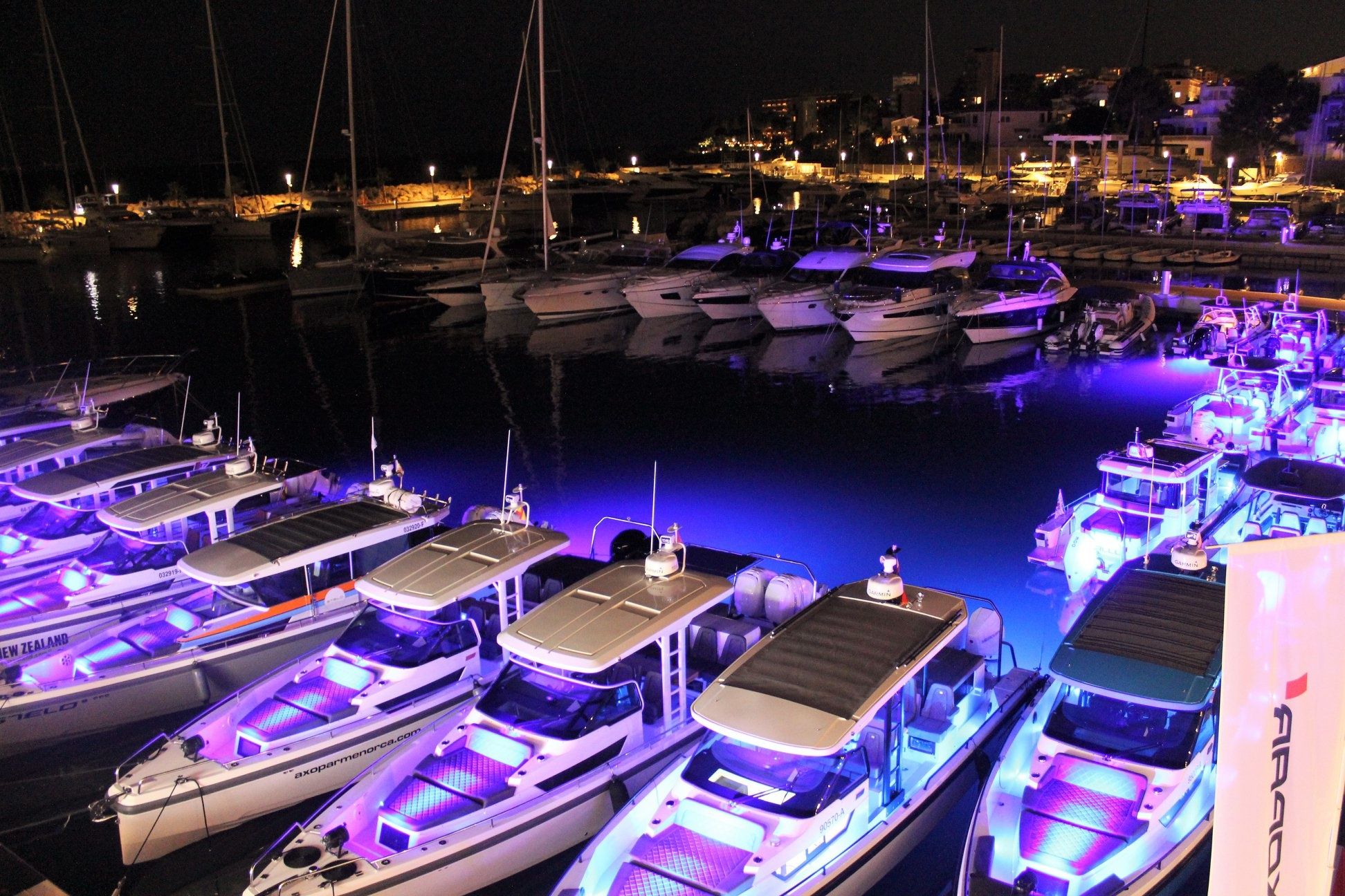 Astondoa 90 | Alhena