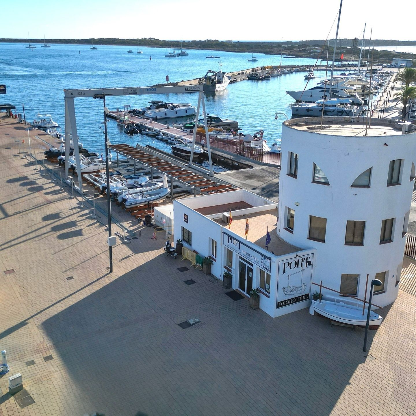 Quicksilver 605 | 23