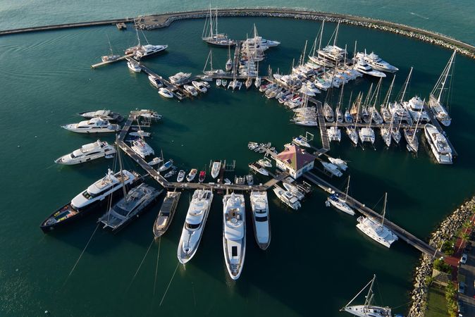 Fountaine Pajot MY 4.S | Lours