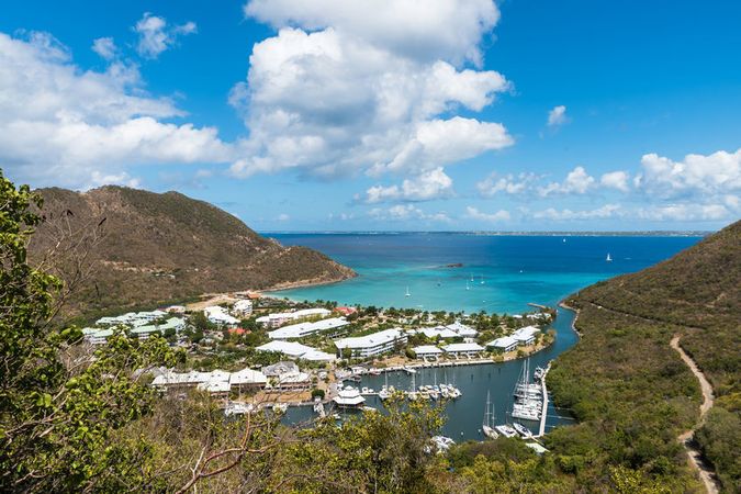 Dufour 430 | Sunny Mango