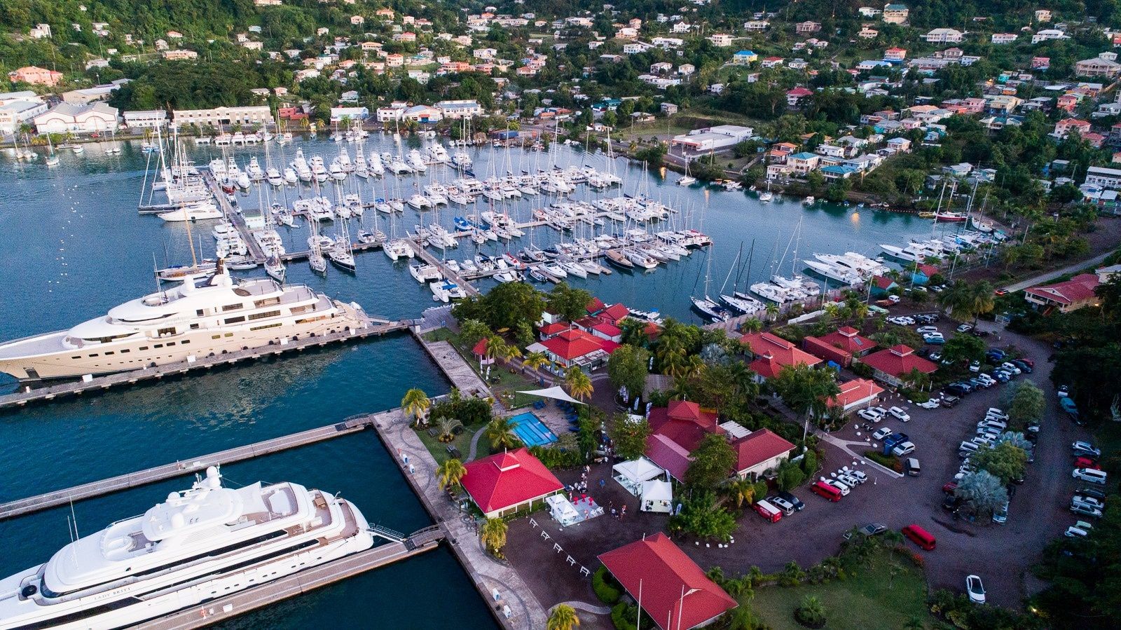 Leopard 42 | Sunsail 23