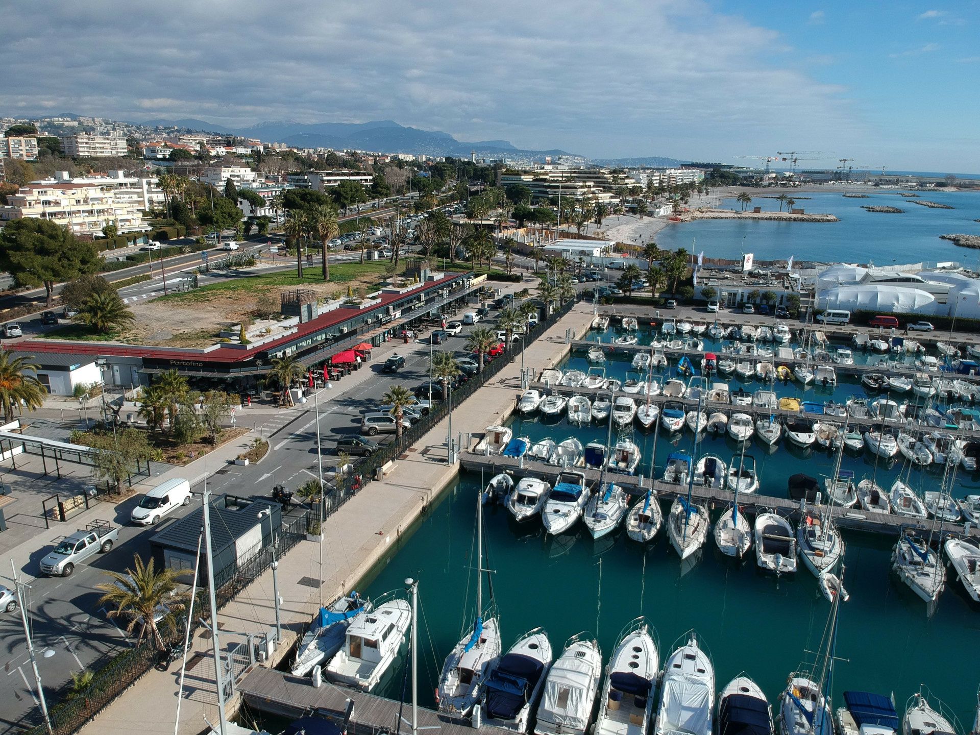 Capelli 21 Open | Taycan