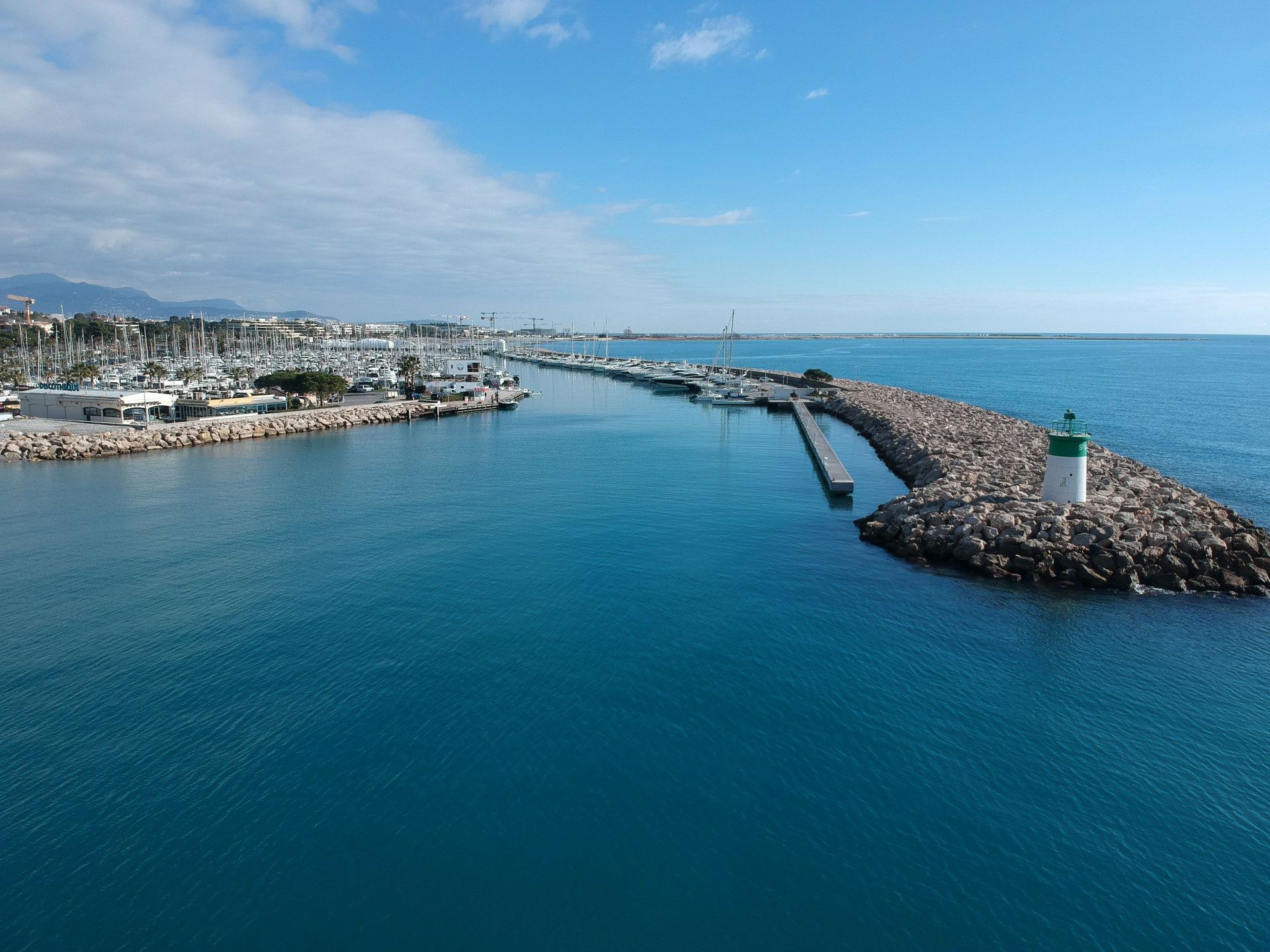 Capelli 21 Open | Taycan