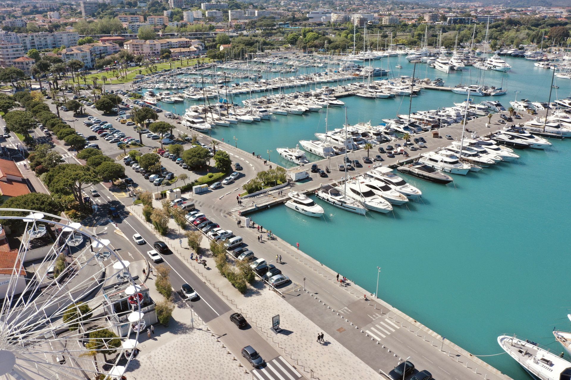 Capelli 21 Open | Taycan