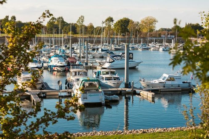 Linssen GS 30.0 Sedan | Station Racour