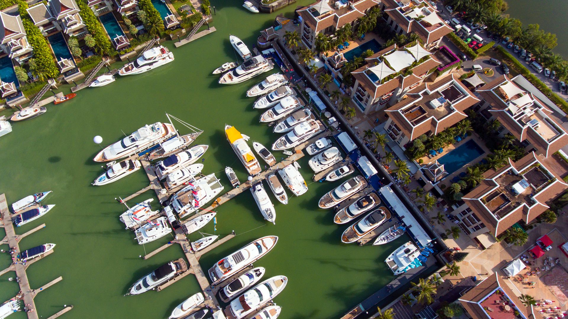 Leopard 27 Open | Moon Glider