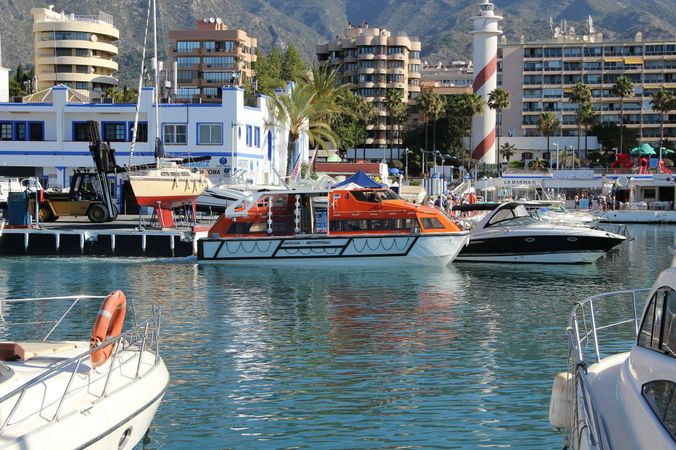 Astondoa 50 | Fulano