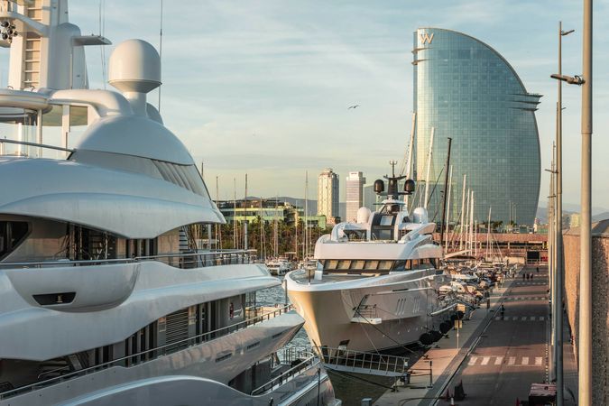 Bavaria Cruiser 46 | Existes