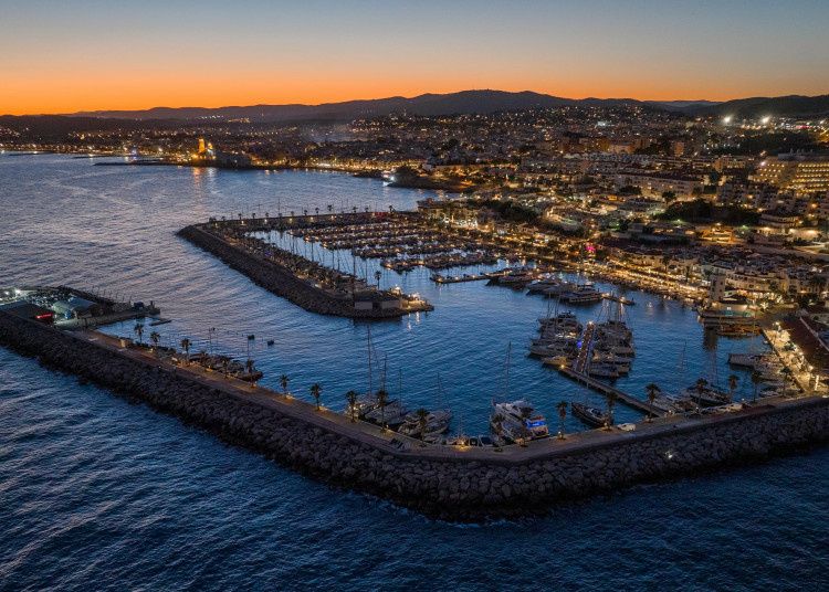 Quicksilver Activ 605 Open | Lio