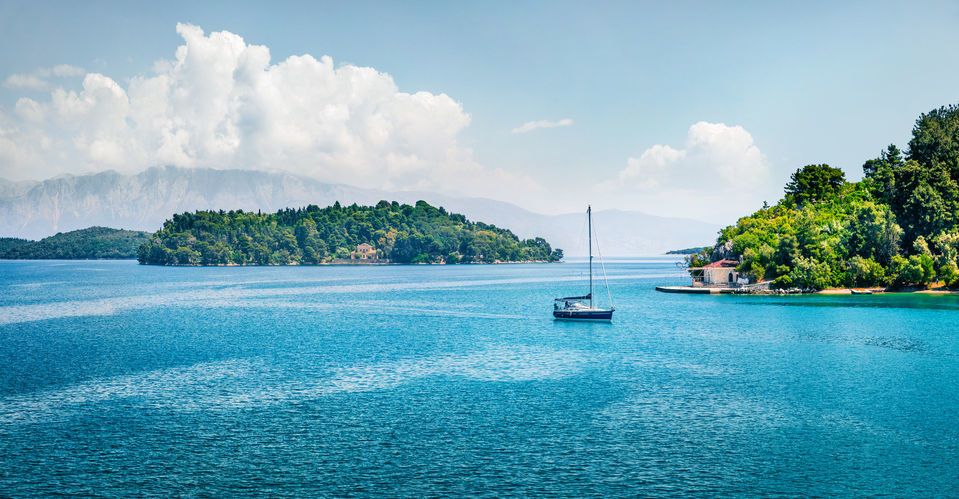 Atlantic 61 | Coconaut