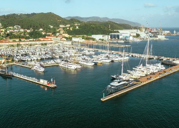 Beneteau Oceanis 37 | Era Ora