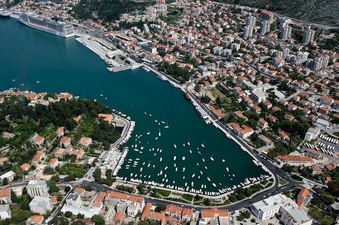 Beneteau Antares 760 | Pomalo